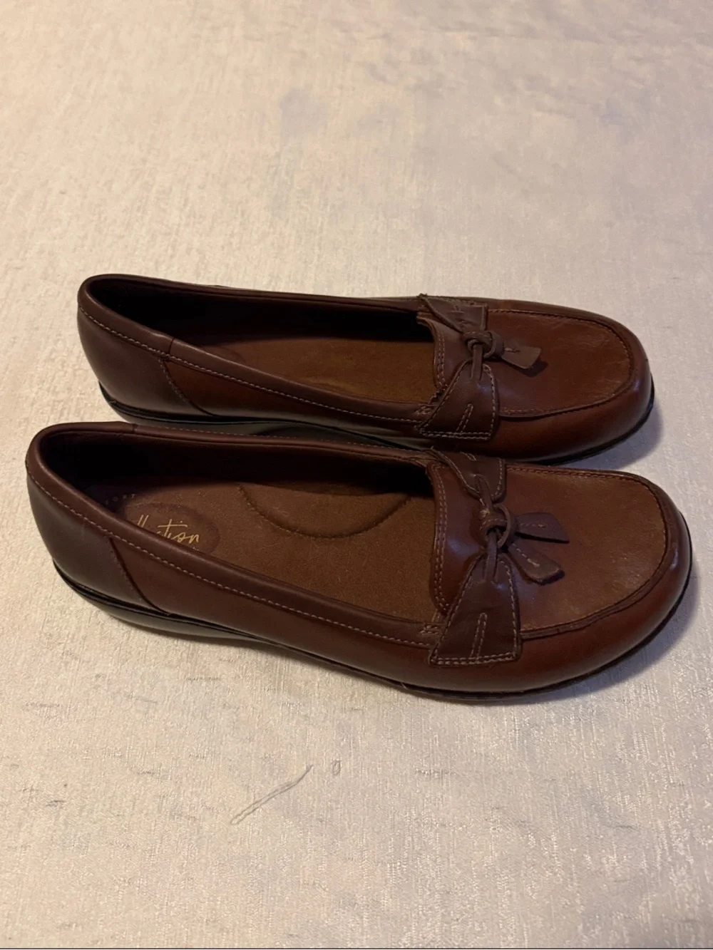 Clarks Women's Dark Brown Leather Tassel Loafers